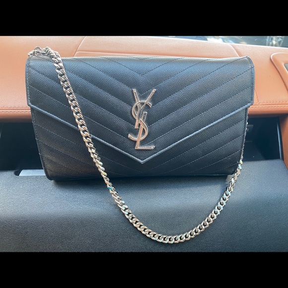 Yves Saint Laurent Handbags - Ysl purse